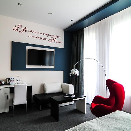 Homelike Hotel Daugavpils Exteriör bild